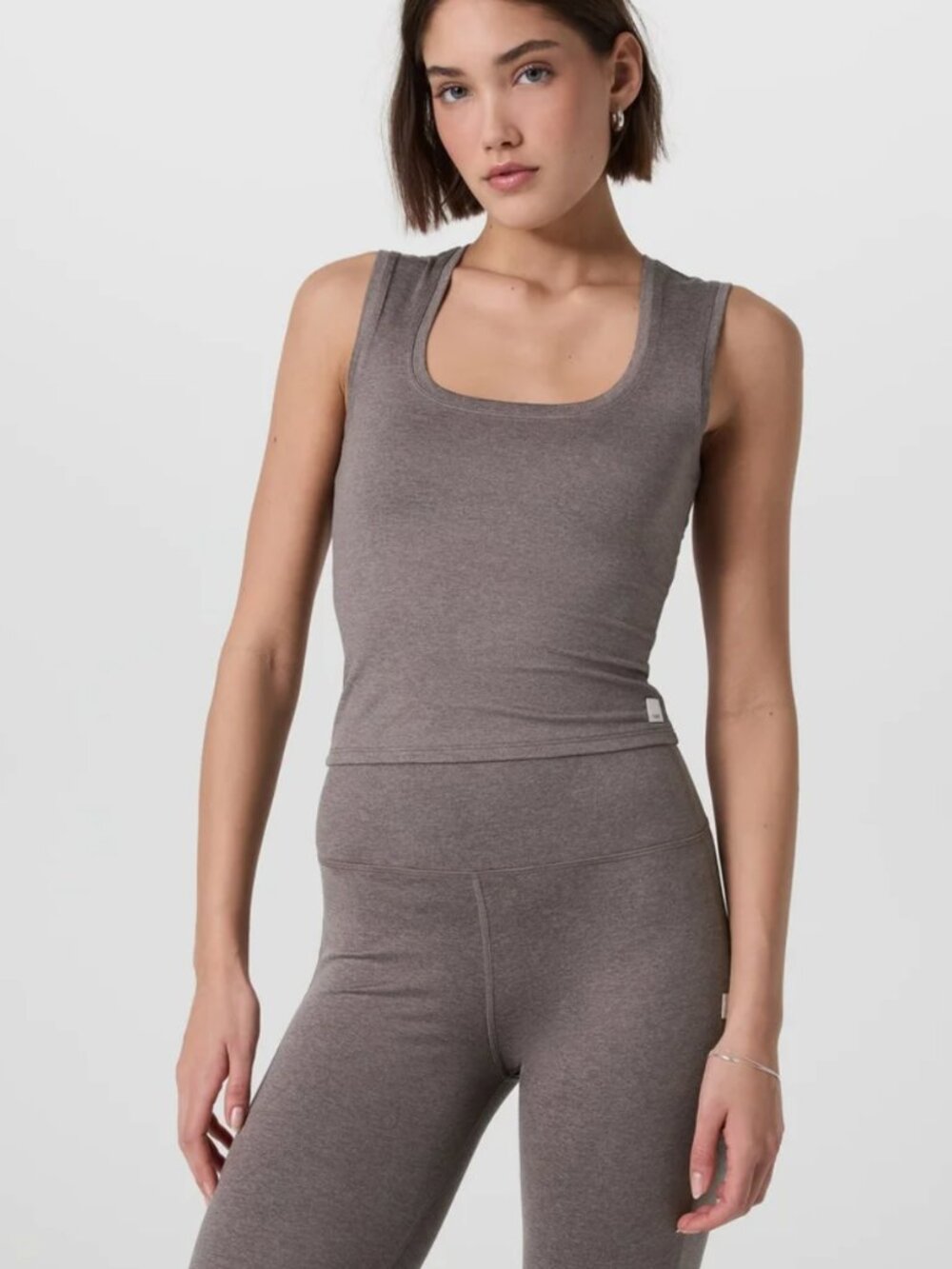 Vuori Halo Essential Scoop Tank Chia Heather Medium NWT